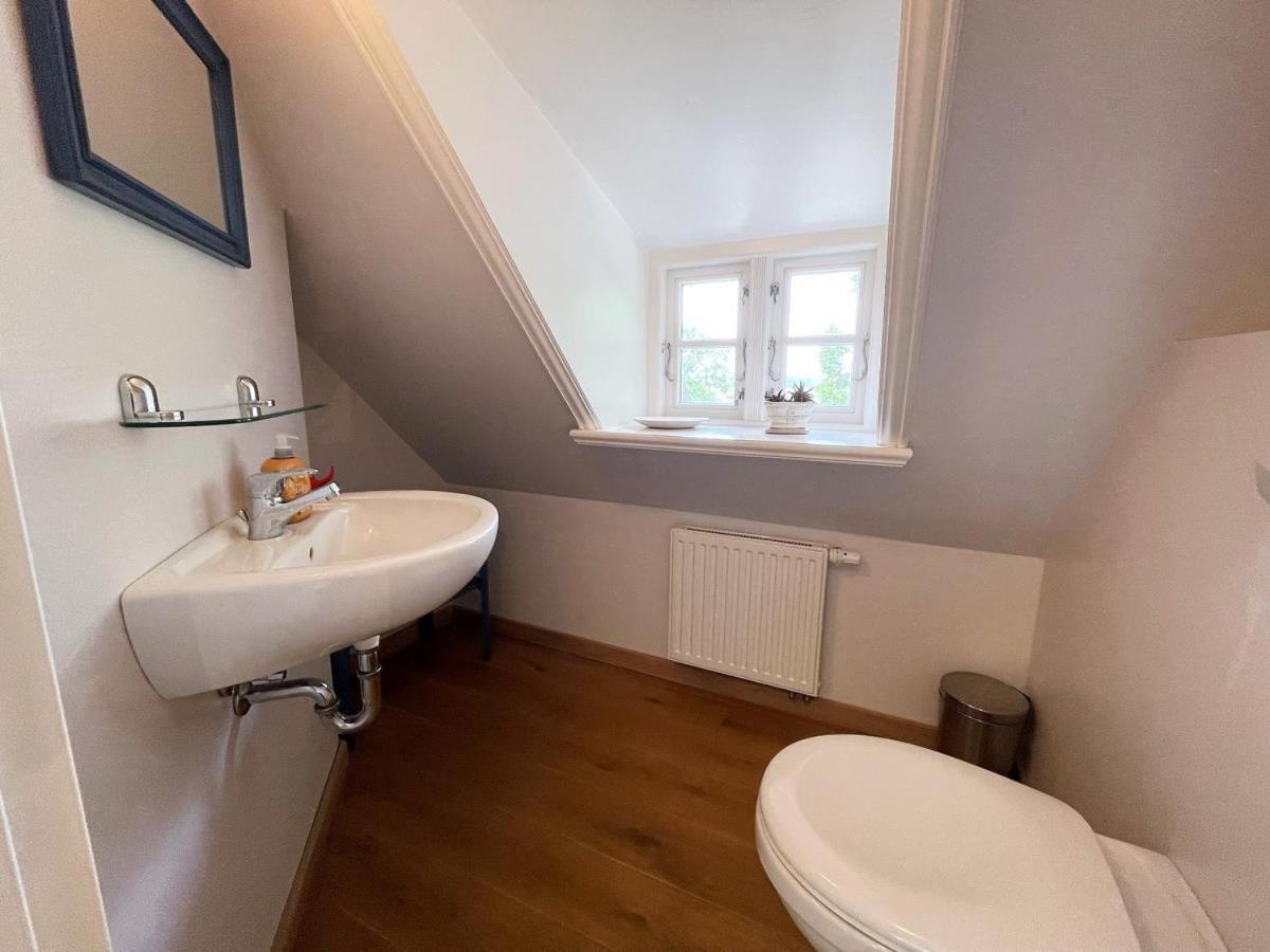 Das Puppenhaus, Reetdach, Sauna, Kamin, Eingezaeunt, Badewanne, Haustiere Willkommen Emmelsbüll-Horsbüll Extérieur photo
